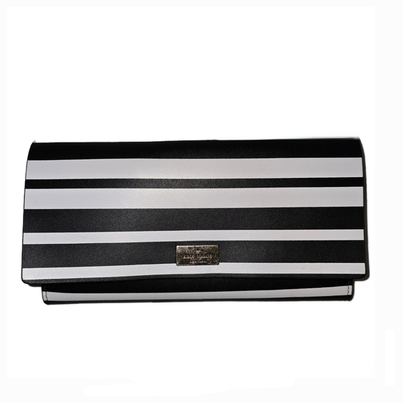 Kate Spade Black & White Striped Envelope wallet - Picture 1 of 8